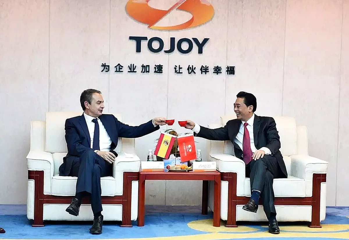 Imagen para: La compleja relación de Zapatero con China bajo la lupa judicial