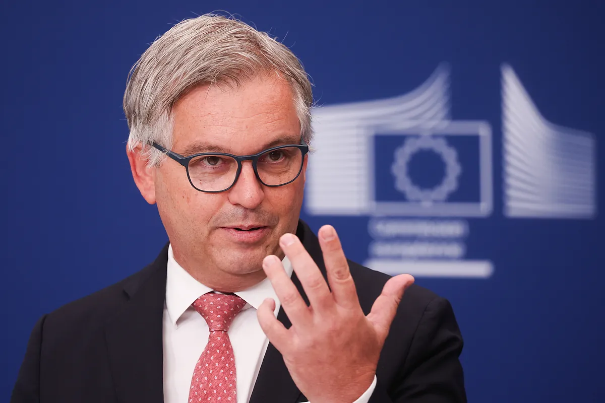 Imagen para: El PPE rechaza la regularización migratoria unilateral propuesta por el Gobierno español