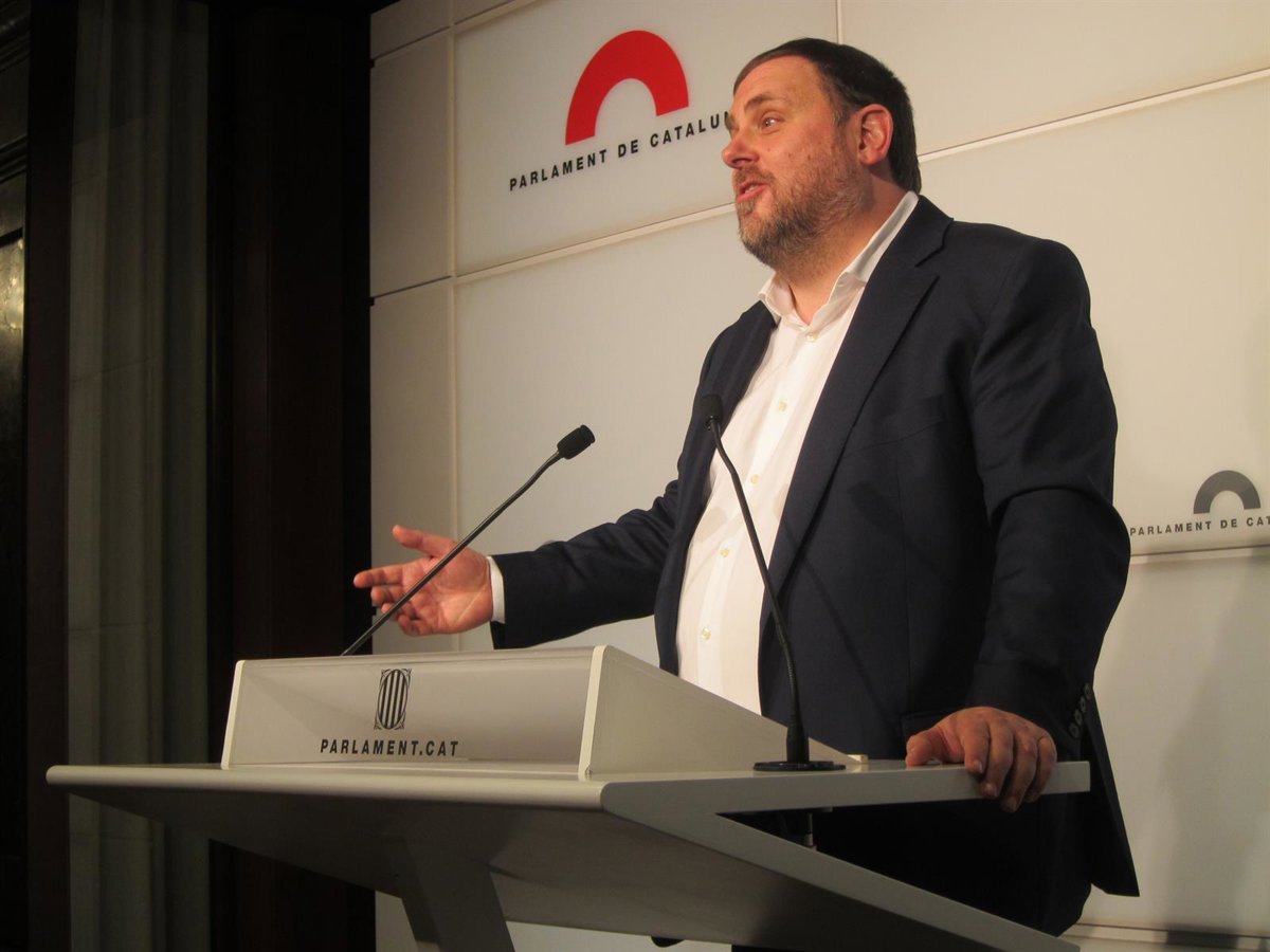 Imagen para: Junqueras advierte sobre la posible inhabilitación de miembros del Govern por parte del Estado