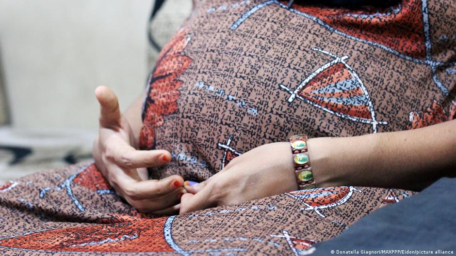 Imagen para: El Tribunal Supremo de Francia exige el reconocimiento de la filiación de niños concebidos por gestación subrogada en el extranjero