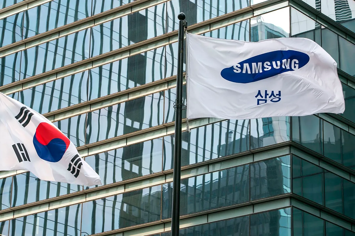 Imagen para: Samsung reporta beneficio récord, pero sus acciones caen por temor a la IA