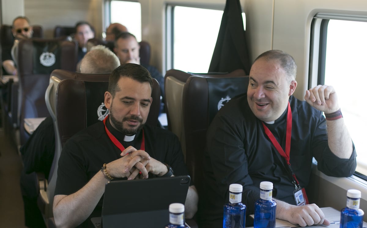 Imagen para: A bordo del tren especial 11855: el viaje papal a España