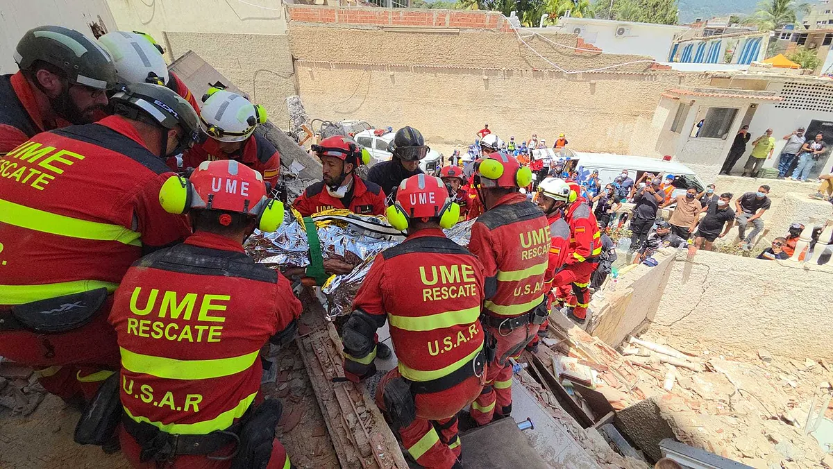 Imagen para: La UME regresa de Venezuela: 65 militares y dos rescates en 11 días de trabajo