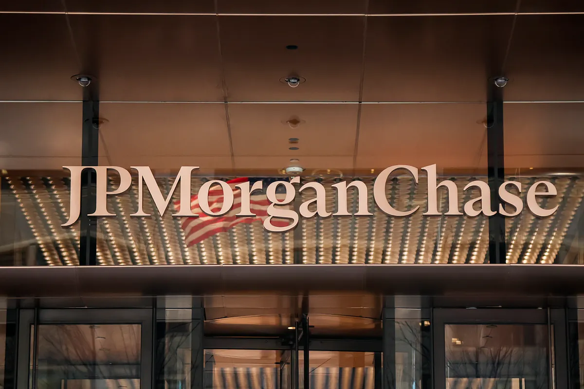Imagen para: JPMorgan bate la cartera clásica 60/40 con IA: Implicaciones para los inversores