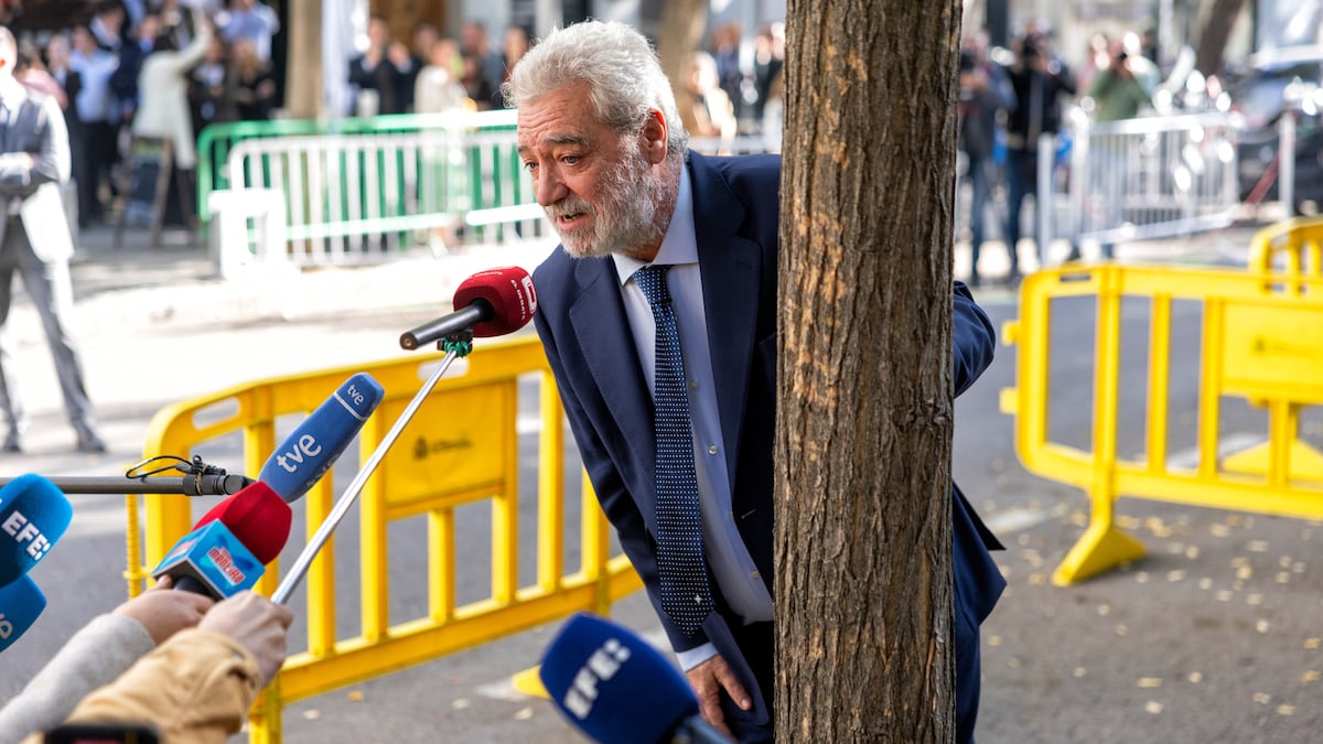 Imagen para: El ‘ducharse después de’ de Miguel Ángel Rodríguez: Sexualidad y Higiene en Debate