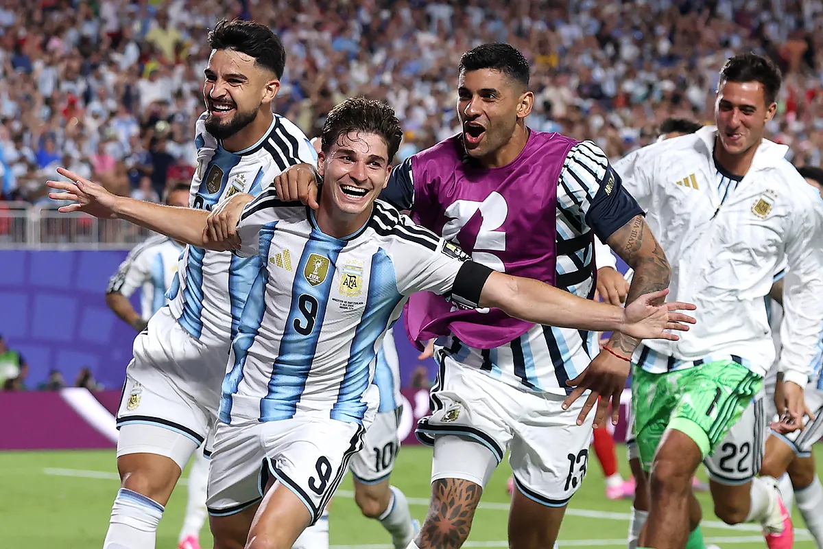 Julián Álvarez lleva a Argentina a la final tras un emocionante partido contra Suiza