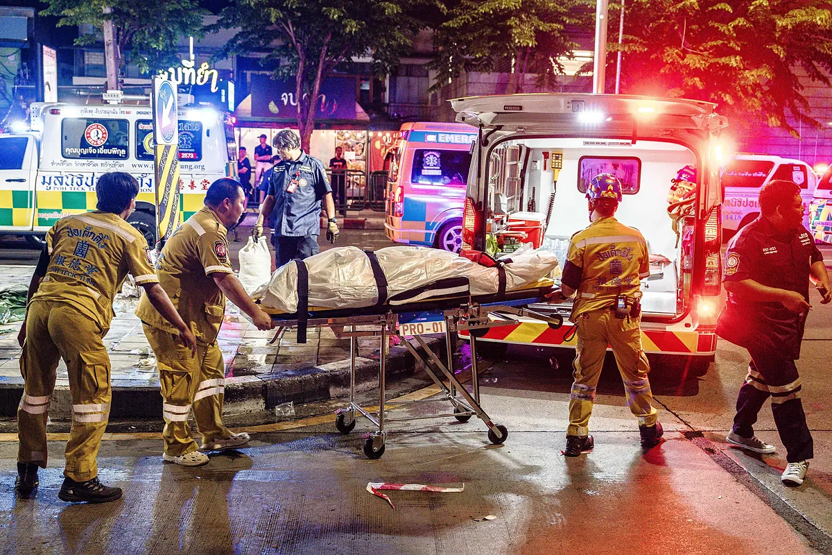 Imagen para: "Sólo pude salvar a una persona": el incendio en un pub de Bangkok que dejó 28 muertos