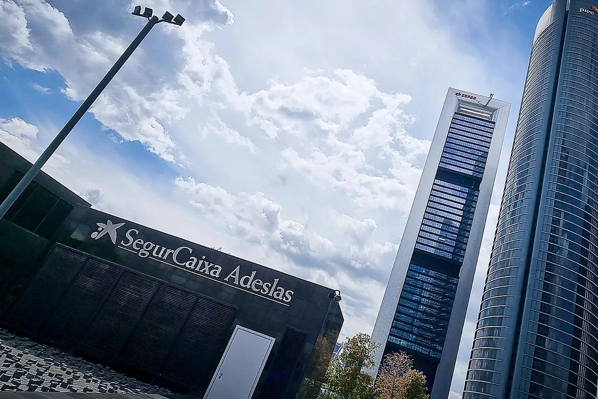 Imagen para: Adeslas, Mapfre y Asisa intensifican la guerra de precios en seguros de salud