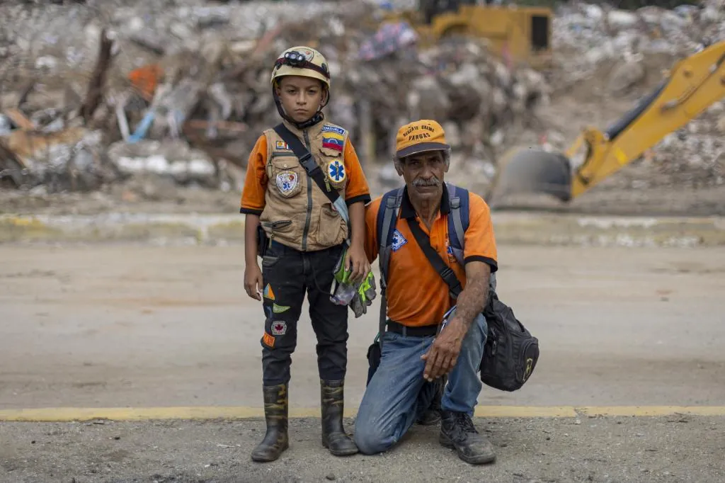 Imagen para: El 'topito' Sebastián: el niño rescatista que salvó mascotas tras los terremotos en Venezuela
