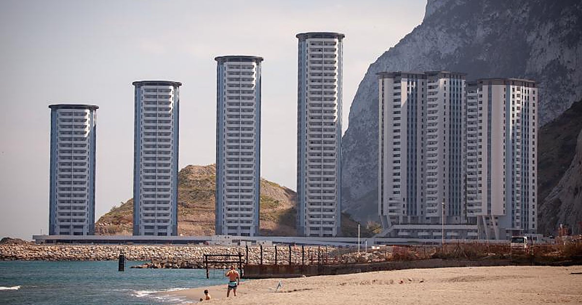 Imagen para: España ignora la macrourbanización de lujo en Gibraltar: implicaciones del tratado
