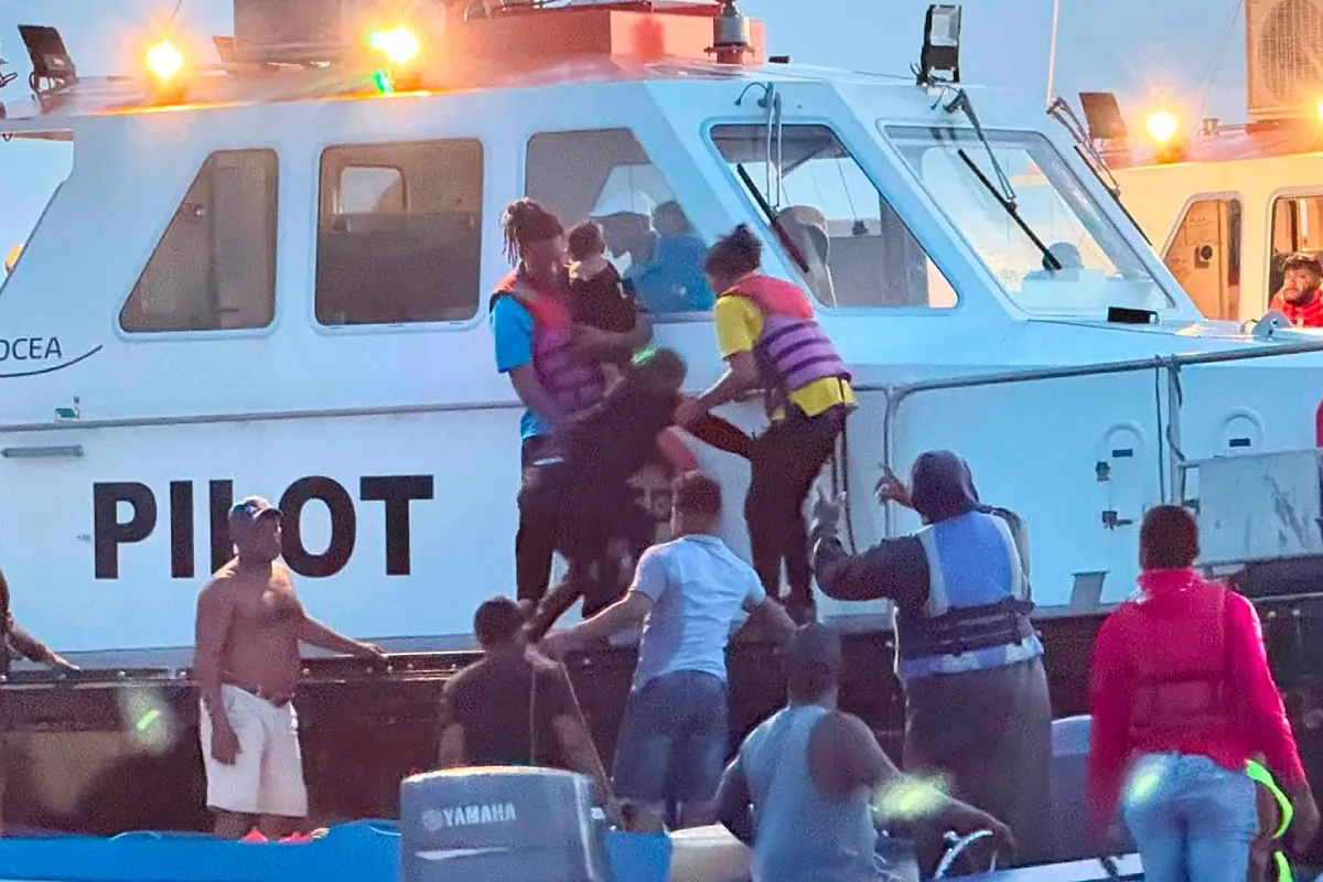 Imagen para: Desaparecen unas 60 personas tras el naufragio del ferry MV Barima en Guyana