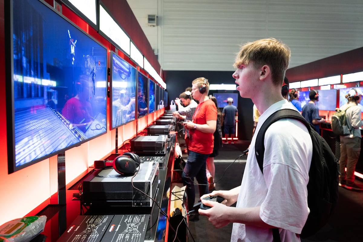 Imagen para: El número de jugadores de videojuegos en España crece a 22,8 millones, pero la facturación cae: ¿Qué significa para la industria?