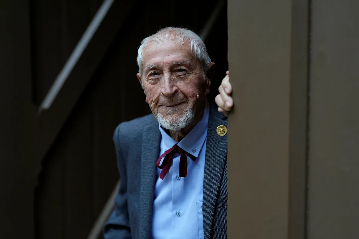 Fallece Josep Vallverdú, autor del clásico infantil 'Rovelló', a los 103 años