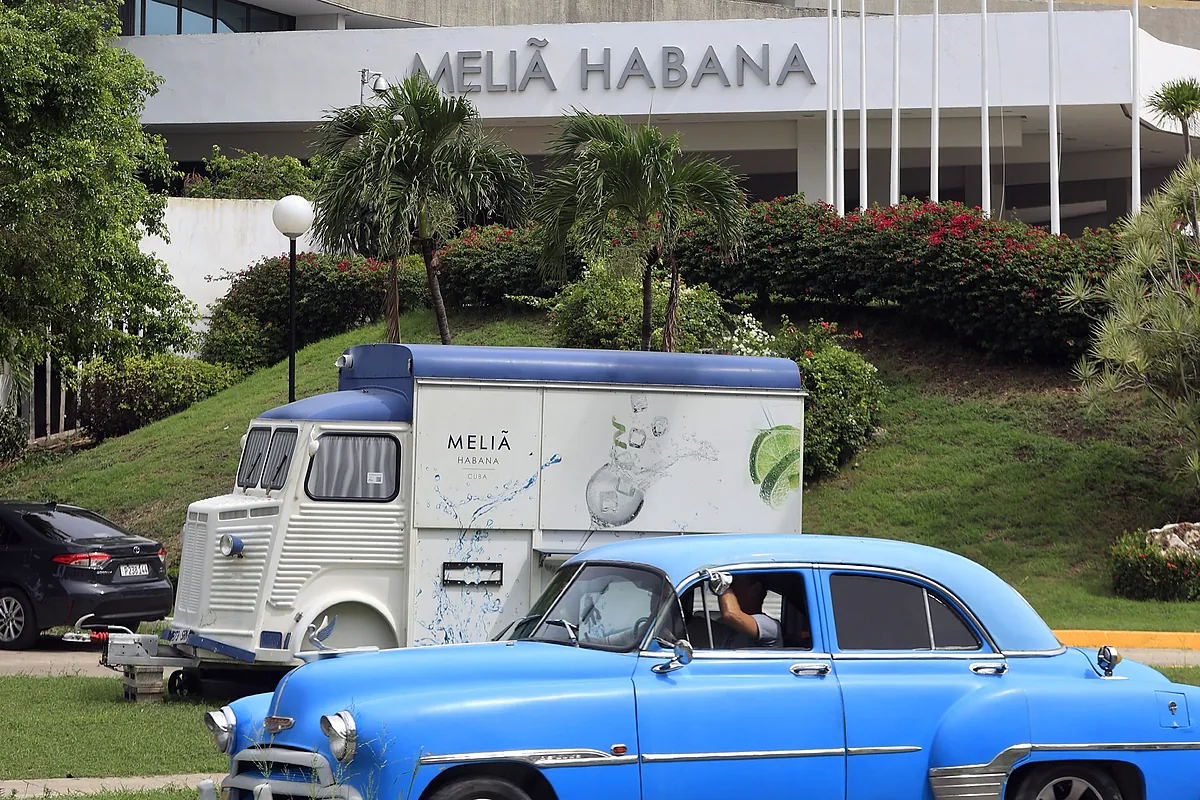 Imagen para: Meliá, Iberostar y Barceló abandonan Cuba: fin de tres décadas de turismo español