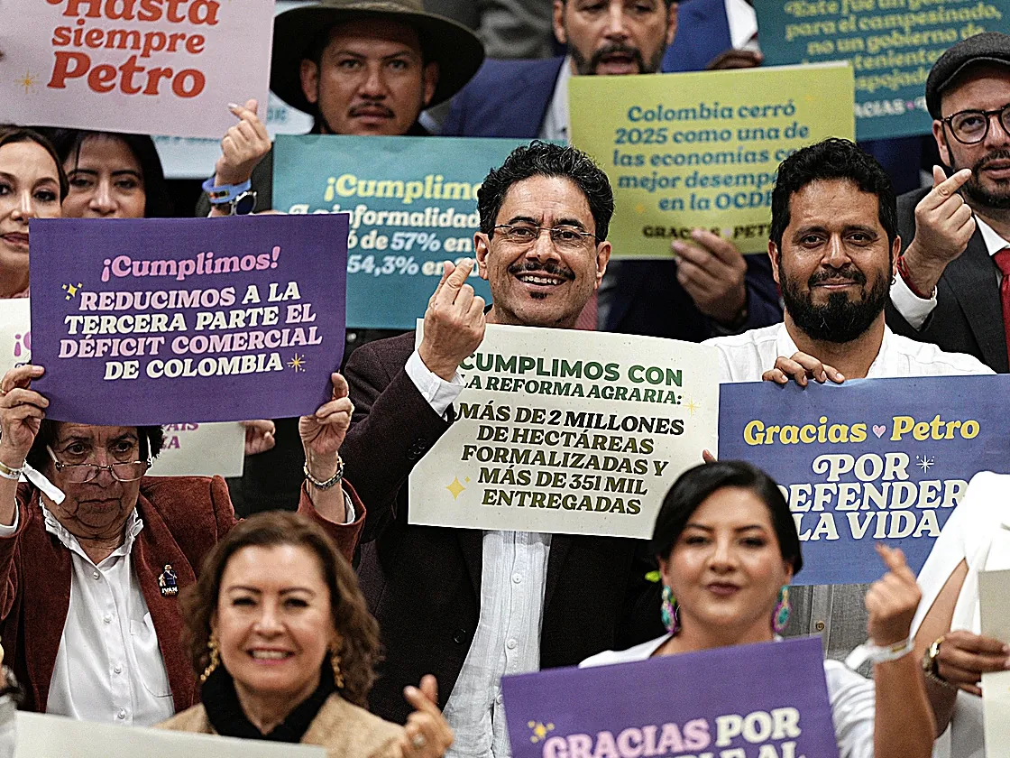 Imagen para: Gustavo Petro: ¿Mal perdedor al despedirse agitando el fraude electoral?
